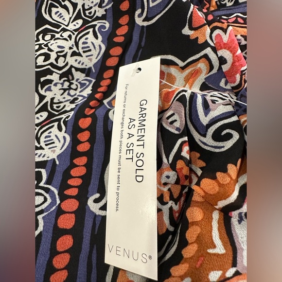 Venus NWT SZ 10 Boho Multicolor Paisley Maxi Dress with belt - Picture 7 of 8